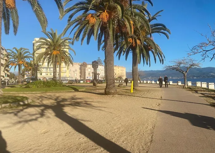 Neuf Et Lumineux - Centre - Place Miot/albert 1er Apartment *