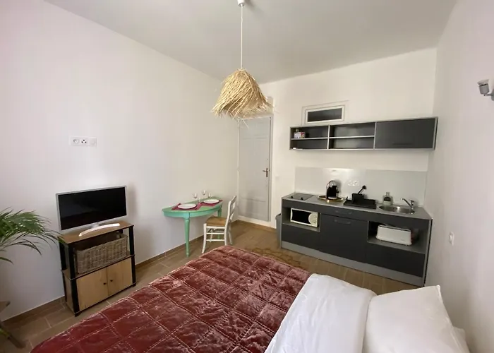 Neuf Et Lumineux - Centre - Place Miot/albert 1er Apartment