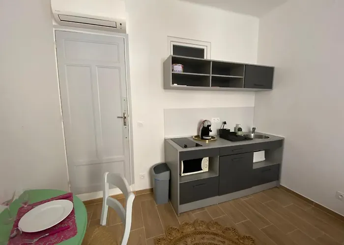 Neuf Et Lumineux - Centre - Place Miot/albert 1er Apartment